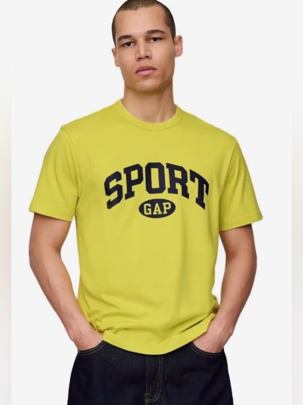 💛🆕💛 GAP Yellow Short Sleeve T-Shirt with Navy SPORT Logo-Size Small